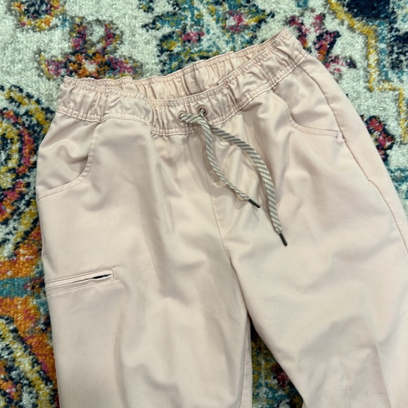 Jaanuu 5-Pocket Classic Jogger Scrubs in Blushing Pink - Picture 6 of 6